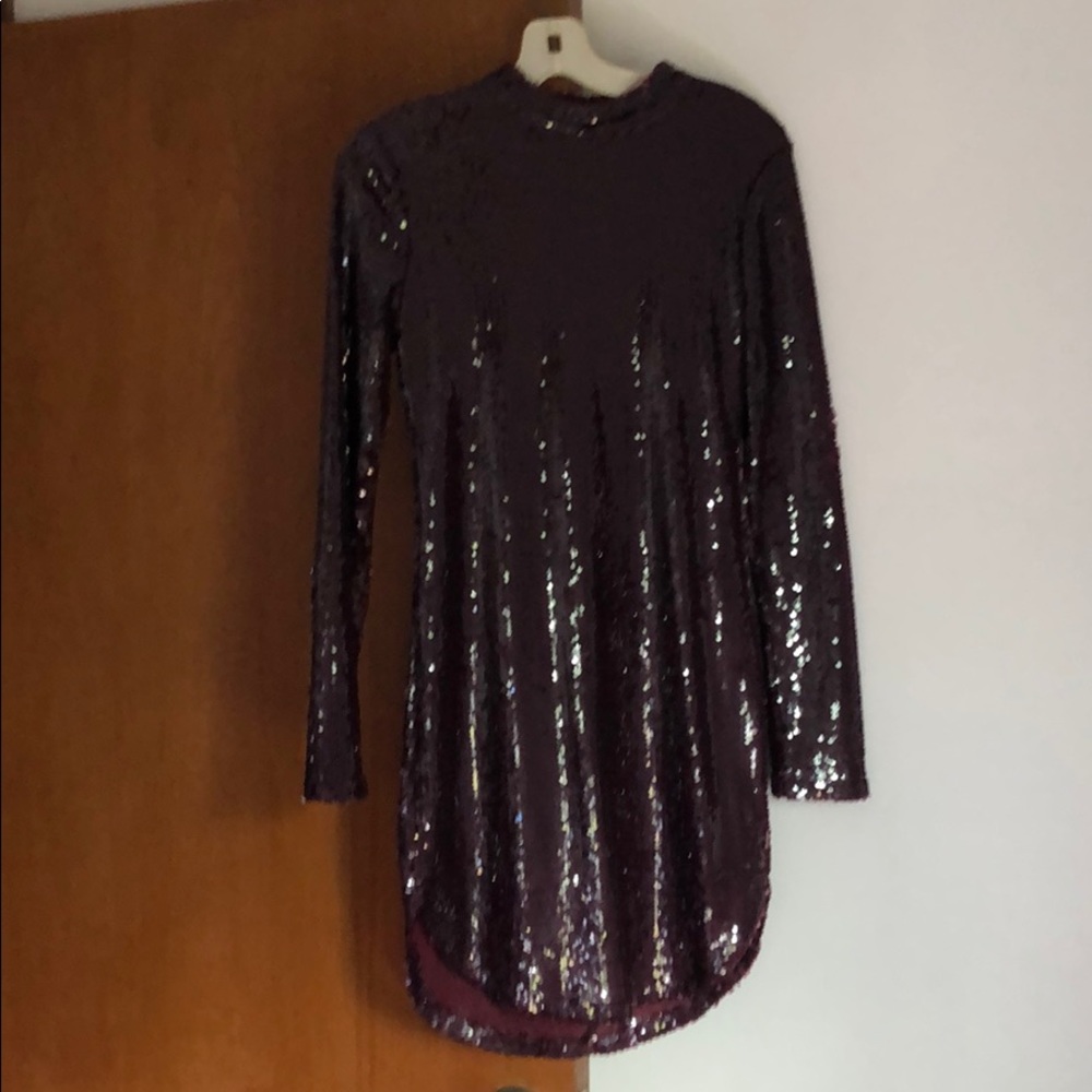 Burgundy sequin dress. Size medium.